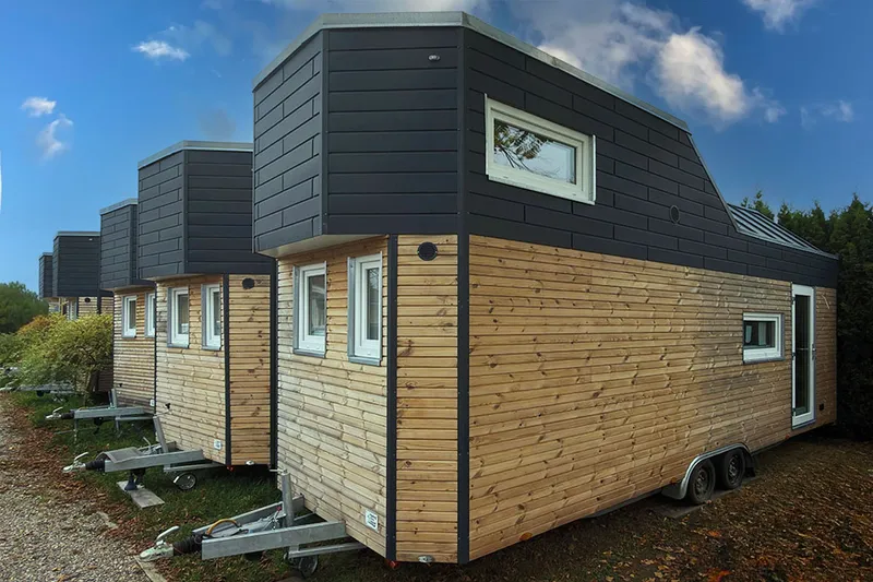Business (Tiny Heating V) von Rolling Tiny House – Außenansicht