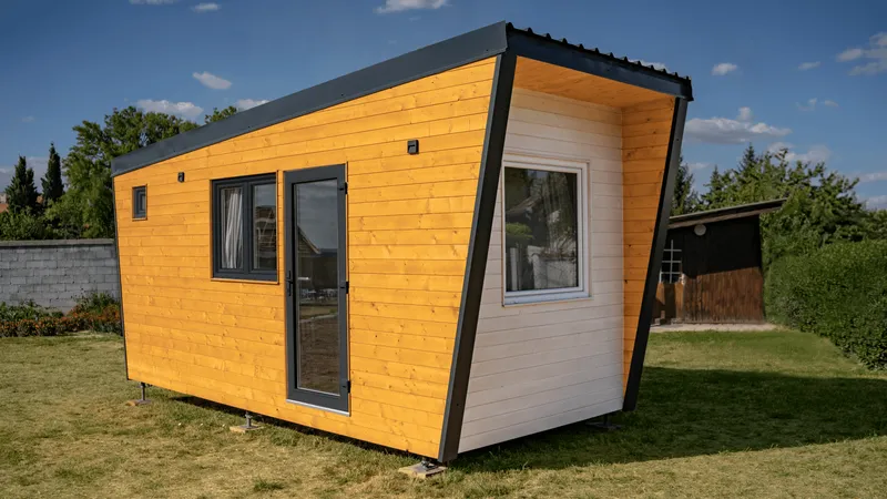 Tiny House 12 von TYNEST Homes – Außenansicht